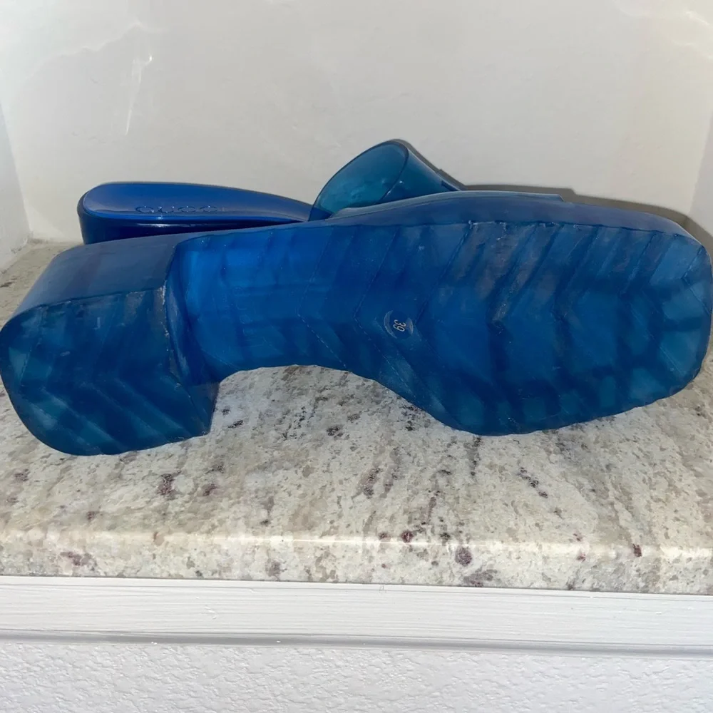 Gucci Blue Perforated Transparent Platform Rubber Jelly Mule Block Heels, Sz 9 - Picture 2 of 3